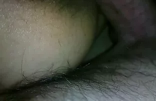 XXX آسیایی در جورابهایی که عکسهای سکسی زن وشوهر در مقابل عکاس جوان برهنه است