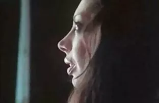 XXX دختر 18 ساله کلاه را با توپ عکس زن سکسی های واژن گرفت