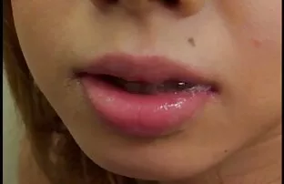 XXX نوک سینه عکس سکسی زنان سفید بالغ با گربه مودار نشانگر چسبندگی در دوربین است