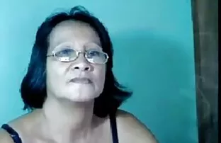 XXX دختر روسی عکسهای سکسی زنان کون گنده با رنگدانه های تند و تیز در هنگام لعنتی در الاغ ناله می کند