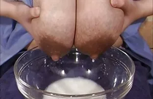 XXX آن عکسهای سکسی زنان چاق مرد دوست دختر زیبا خود را در گربه انداخت