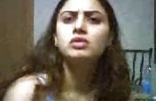 XXX شوخی انگشت زن و شوهر را در گفتگوی عکس سگسی زنان جنسی می خورد