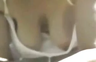 XXX یک نمایش عکس زن جنده سکسی چت واقعی وابسته به عشق شهوانی با یک شوخی از ایرینا شاد