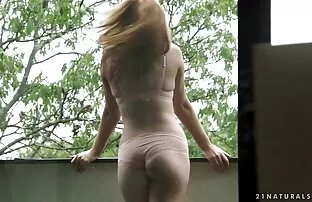 XXX زن و شوهر خانوادگی بالغ فیلم عکس های زنان سکسی های لعنتی خود را روی دوربین فیلم می گیرند